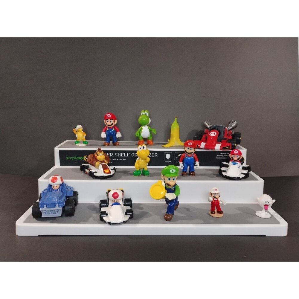 LOT OF  14  pcs  Nintendo Super Mario Bros Luigi Mario Yoshi  DK  Action Figures
